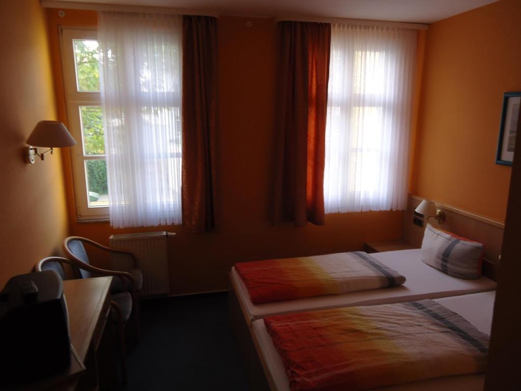 Hotel Alento im Deutschen Haus Magdeburg Zimmer foto